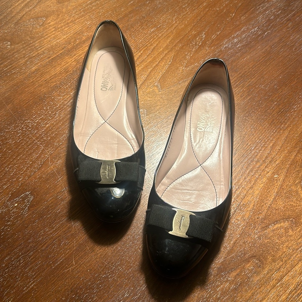 Ferragamo Varina Patent Leather Ballet Flats - Size 10